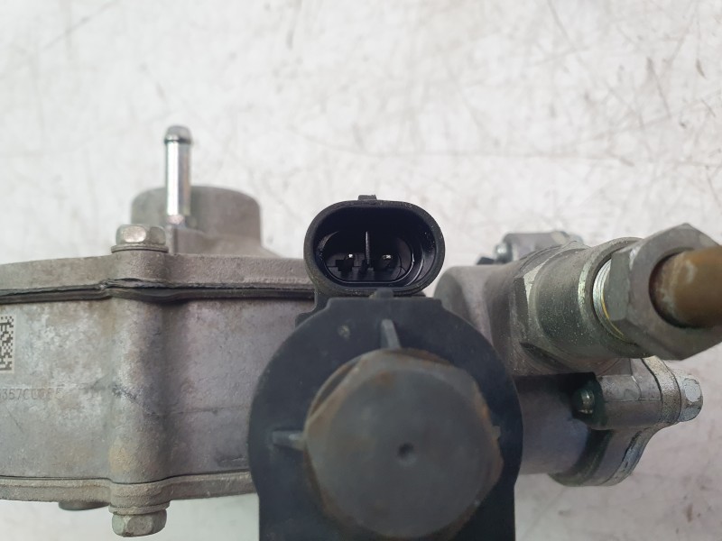 Recambio de bomba combustible para dacia sandero ii tce 90 lpg (b8m1) referencia OEM IAM 163102506R  