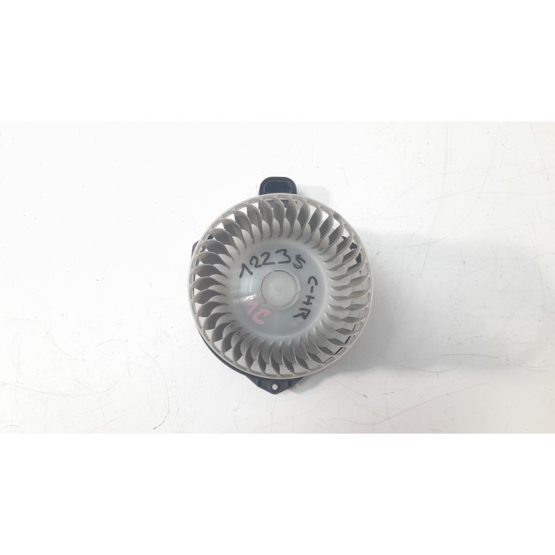 Recambio de ventilador calefaccion para toyota c-hr (_x1_) 1.8 hybrid (zyx10_, zyx11_) referencia OEM IAM 87103F4020  34700