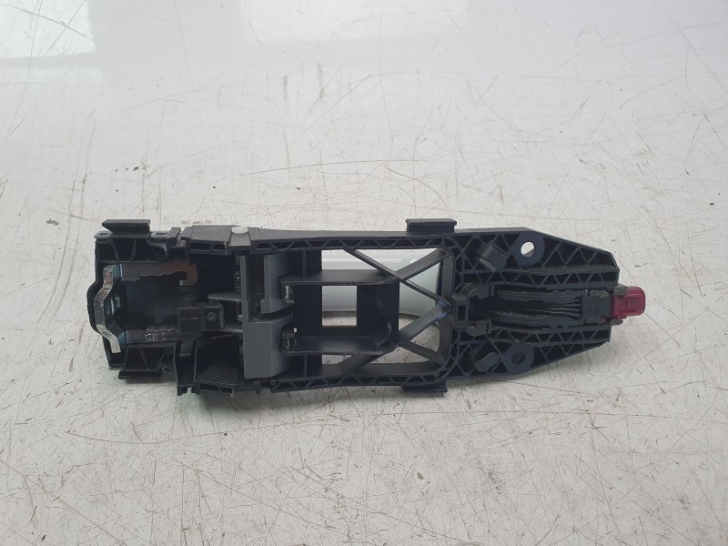 Recambio de maneta exterior delantera izquierda para volkswagen taigo taigo referencia OEM IAM 5N0837885H  