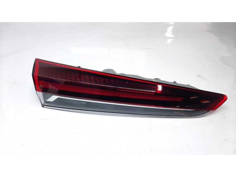 Recambio de piloto trasero izquierdo interior para renault captur ii techno referencia OEM IAM 265553734R  