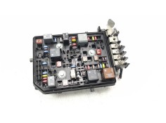 CAJA RELES / FUSIBLES 39040852 39040852 