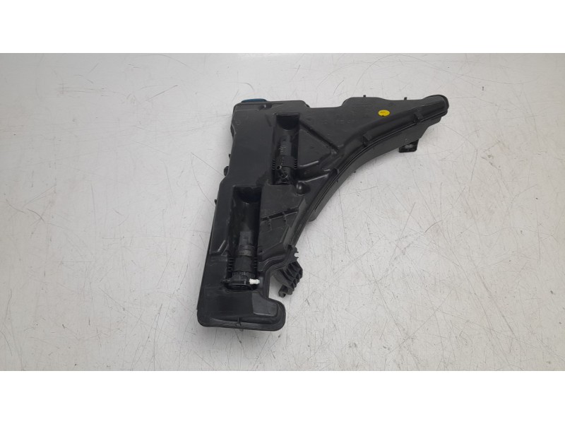 Recambio de deposito limpia para audi a4 b9 avant (8w5, 8wd) s4 tdi mild hybrid quattro referencia OEM IAM 8W1121405N  