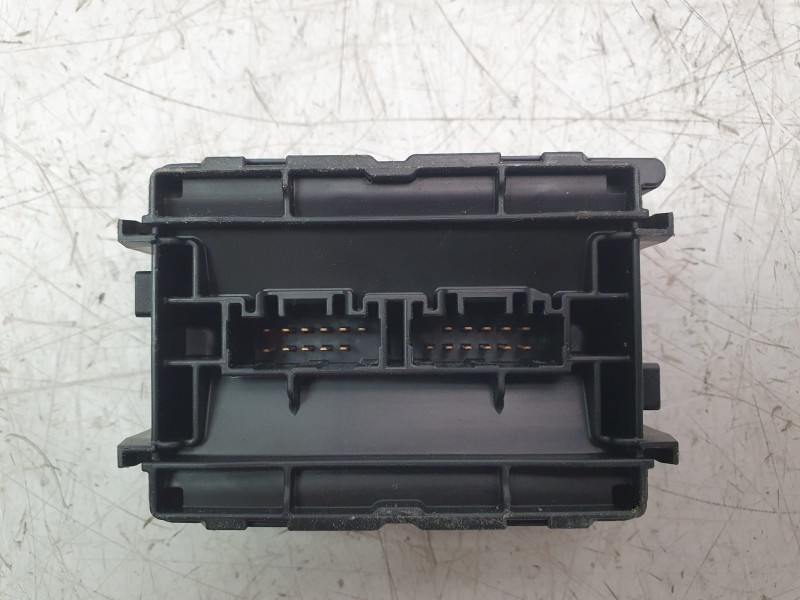 Recambio de modulo electronico para toyota c-hr (_x1_) 1.8 hybrid (zyx10_, zyx11_) referencia OEM IAM 8264147050A  