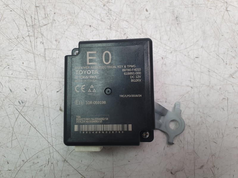 Recambio de modulo electronico para toyota c-hr (_x1_) 1.8 hybrid (zyx10_, zyx11_) referencia OEM IAM 897B0F4010  