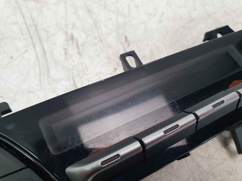 Recambio de mando climatizador para toyota c-hr (_x1_) 1.8 hybrid (zyx10_, zyx11_) referencia OEM IAM 55900F4031  