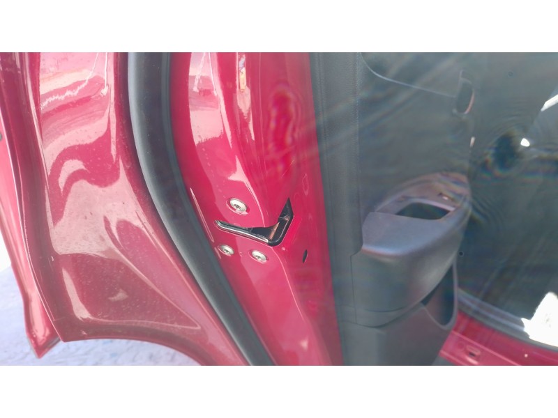 Recambio de cerradura puerta trasera izquierda para hyundai bayon 1.2 mpi 79 cv maxx (2024) referencia OEM IAM   