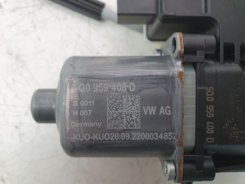 Recambio de elevalunas trasero derecho para cupra formentor 1.5 tsi referencia OEM IAM 5FA839462 5Q0959408D 