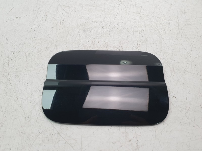 Recambio de tapa exterior combustible para audi a4 b9 avant (8w5, 8wd) s4 tdi mild hybrid quattro referencia OEM IAM 8W0809907B 
