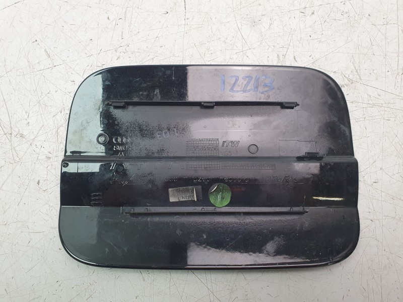 Recambio de tapa exterior combustible para audi a4 b9 avant (8w5, 8wd) s4 tdi mild hybrid quattro referencia OEM IAM 8W0809907B 