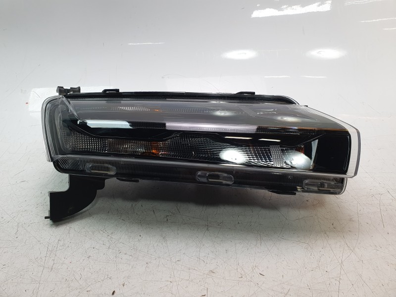 Recambio de faro derecho para dacia spring electric business referencia OEM IAM 266008993R 4121010RD02 