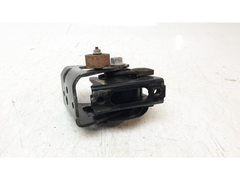 Recambio de soporte motor delantero para lexus nx 2.5 16v cat (híbrido) referencia OEM IAM 1236136150  