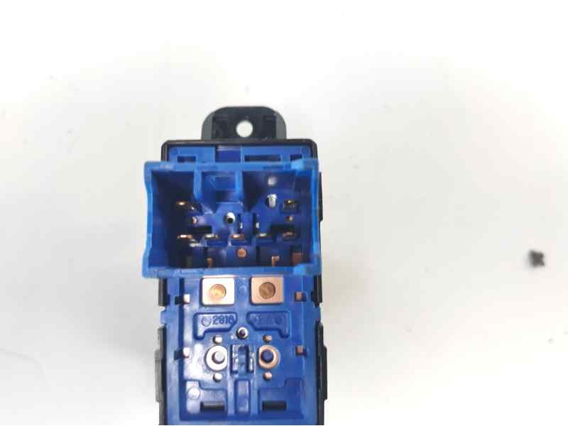 Recambio de mando elevalunas delantero derecho para kia rio emotion referencia OEM IAM 935751W010  