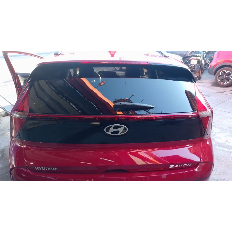Recambio de piloto trasero central para hyundai bayon 1.2 mpi 79 cv maxx (2024) referencia OEM IAM   