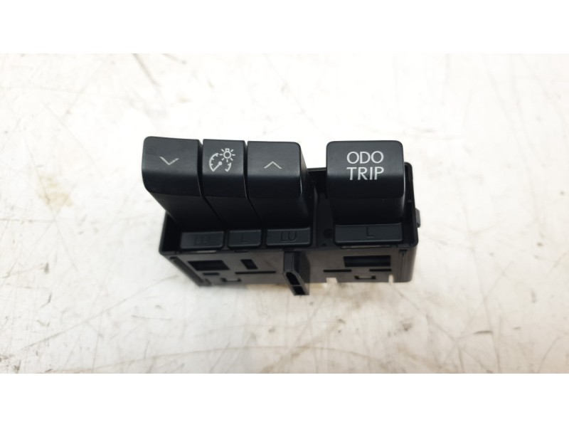 Recambio de mando multifuncion para lexus nx 2.5 16v cat (híbrido) referencia OEM IAM 15D053  