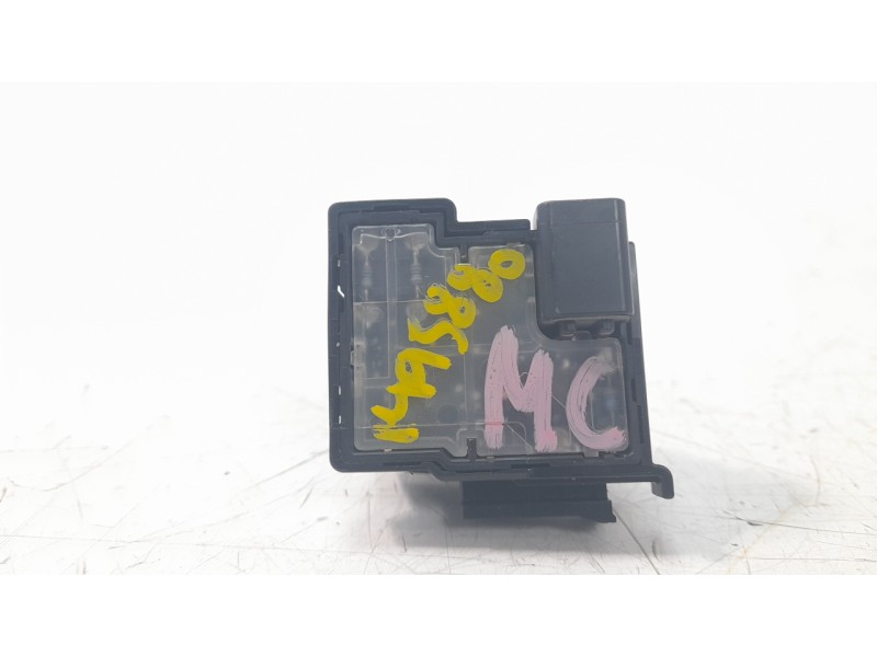 Recambio de mando volante para lexus nx 2.5 16v cat (híbrido) referencia OEM IAM 3X69  