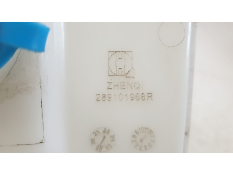 Recambio de deposito limpia para dacia spring electric business referencia OEM IAM 289101968R  