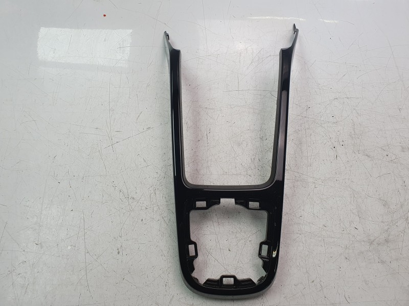 Recambio de moldura para dacia spring electric business referencia OEM IAM 969415083R  