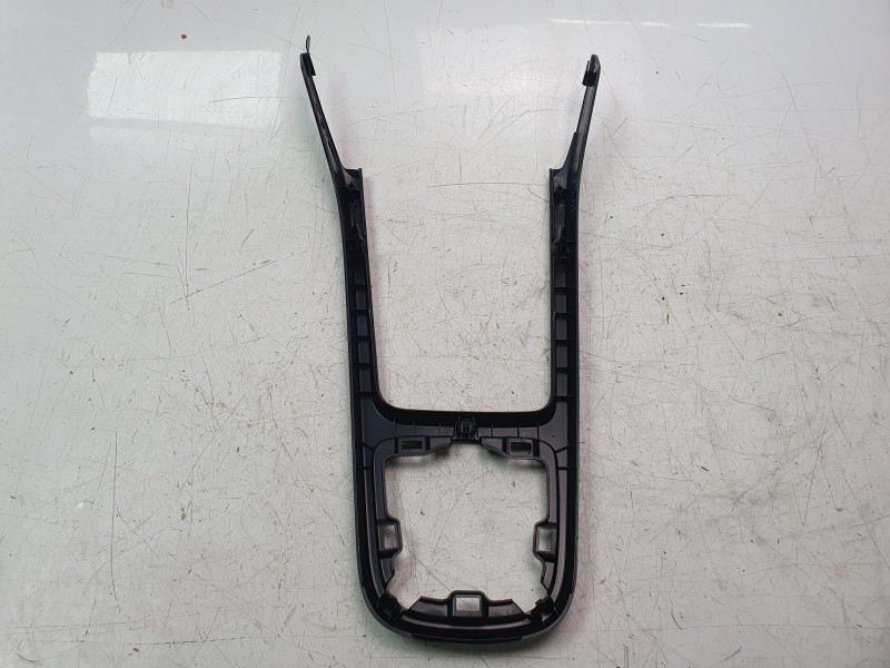 Recambio de moldura para dacia spring electric business referencia OEM IAM 969415083R  