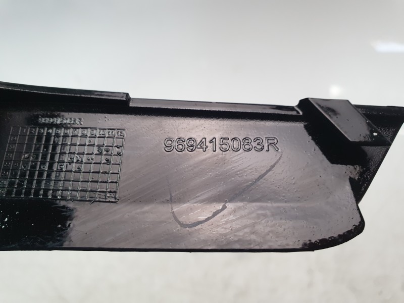 Recambio de moldura para dacia spring electric business referencia OEM IAM 969415083R  