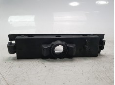 Recambio de piloto matricula para dacia spring electric business referencia OEM IAM 265106061R   2