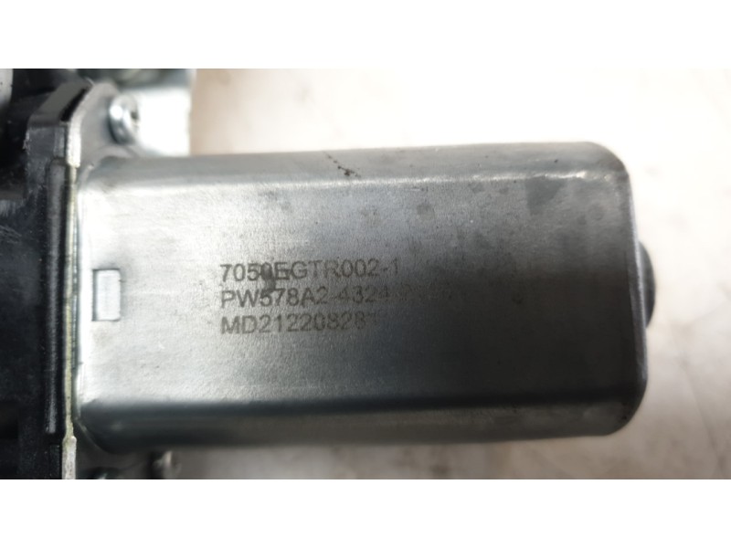 Recambio de elevalunas trasero derecho para dacia spring electric business referencia OEM IAM 827206992R  