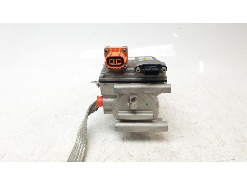 Recambio de compresor aire acondicionado para dacia spring electric business referencia OEM IAM 926006978R  