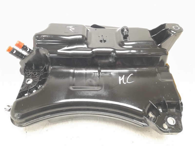 Recambio de deposito adblue para seat leon sportstourer (kl8, kld) 2.0 tdi referencia OEM IAM   