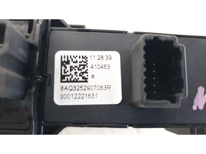 Recambio de warning para dacia spring electric business referencia OEM IAM 252907063R  