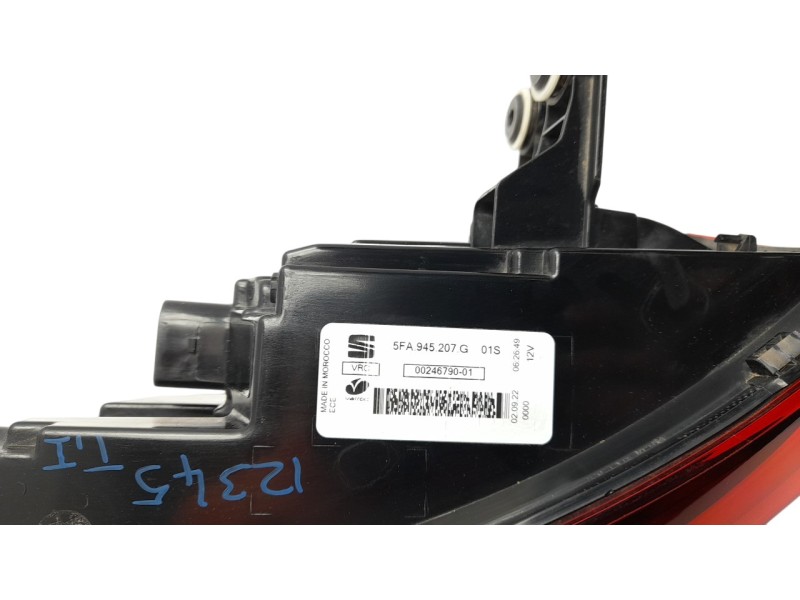 Recambio de piloto trasero izquierdo para seat leon sportstourer (kl8, kld) 2.0 tdi referencia OEM IAM 5FA945207G  