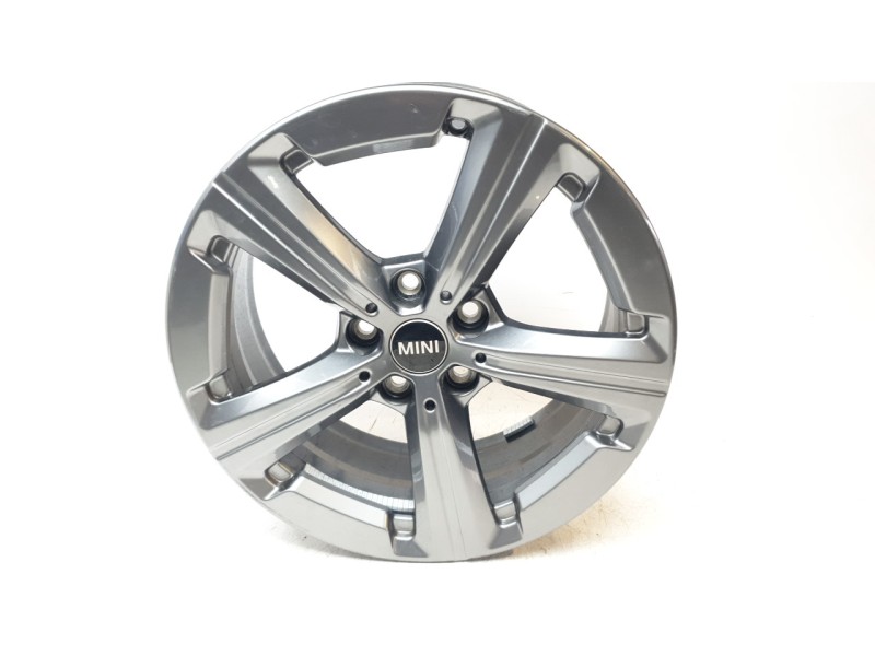 Recambio de llanta para mini countryman d countryman d referencia OEM IAM 6898044  