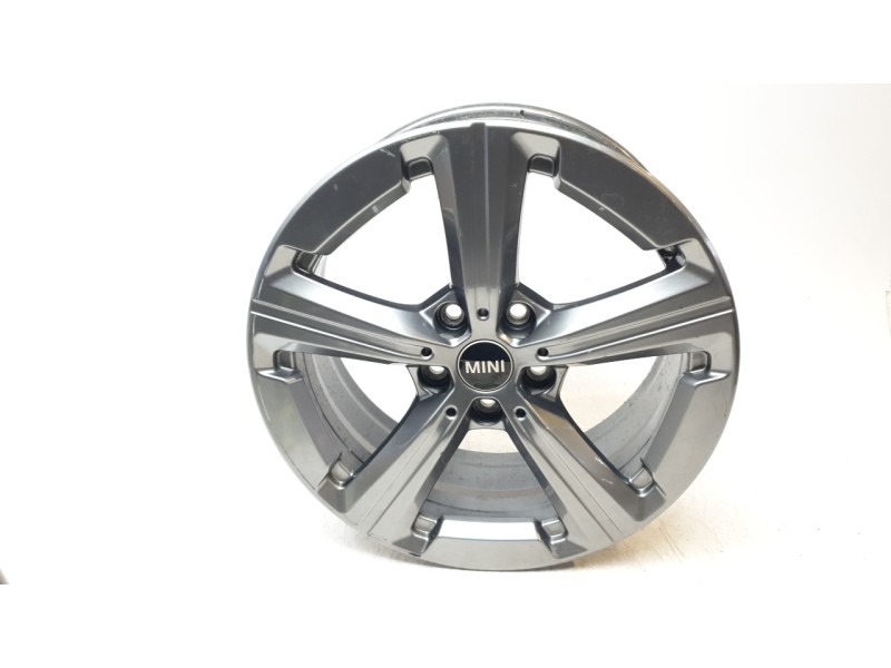 Recambio de llanta para mini countryman d countryman d referencia OEM IAM 6898044  