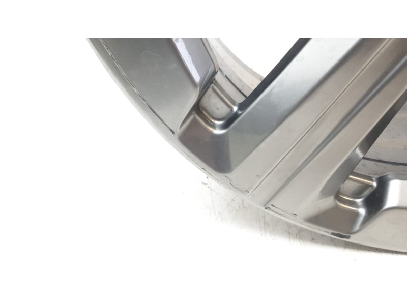 Recambio de llanta para mini countryman d countryman d referencia OEM IAM 6898044  