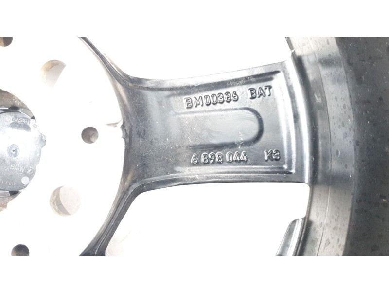 Recambio de llanta para mini countryman d countryman d referencia OEM IAM 6898044  