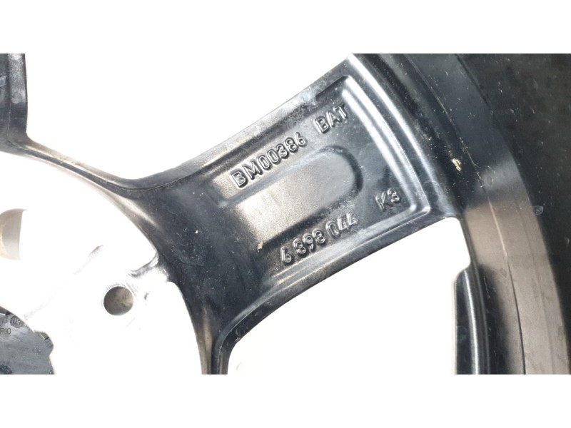 Recambio de llanta para mini countryman d countryman d referencia OEM IAM 6898044  