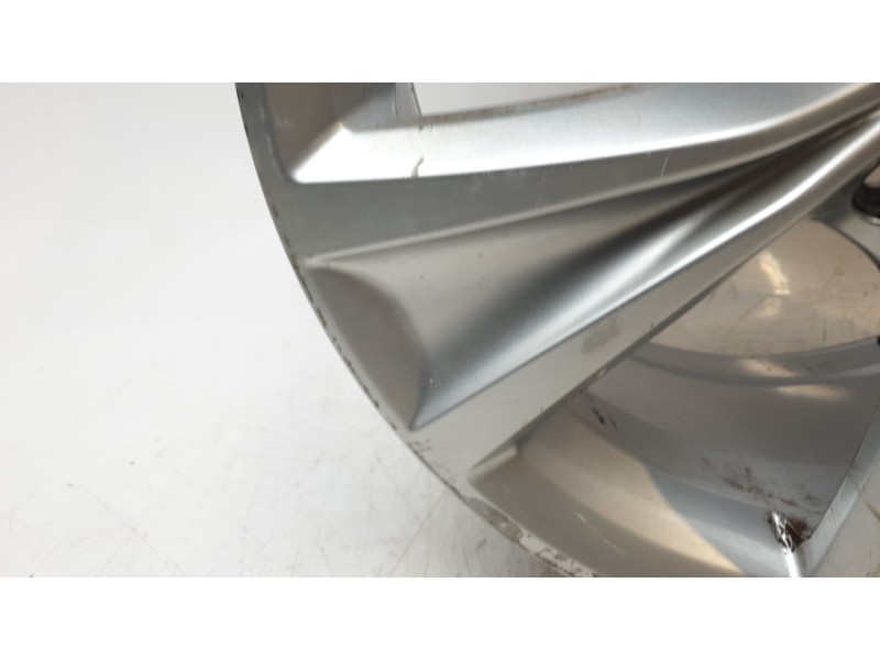 Recambio de llanta para seat leon sportstourer (kl8, kld) 2.0 tdi referencia OEM IAM 5FA601025C  