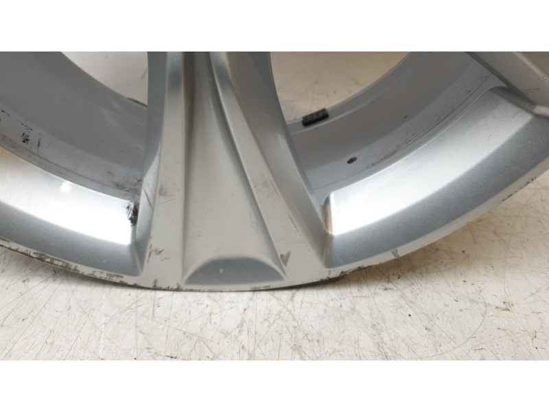 Recambio de llanta para seat leon sportstourer (kl8, kld) 2.0 tdi referencia OEM IAM 5FA601025C  
