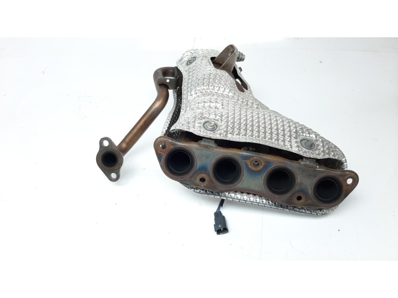 Recambio de catalizador para toyota corolla (e21) referencia OEM IAM OT140  