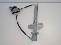 ELEVALUNAS DELANTERO DERECHO 824021W310 106551816 