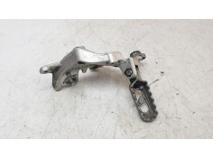 Recambio de estribera izquierda para ducati multistrada v2 referencia OEM IAM 82423341BA  