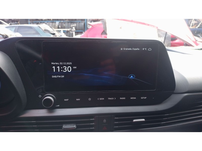 Recambio de pantalla multifuncion para hyundai bayon 1.2 mpi 79 cv maxx (2024) referencia OEM IAM 96560q0da04x  