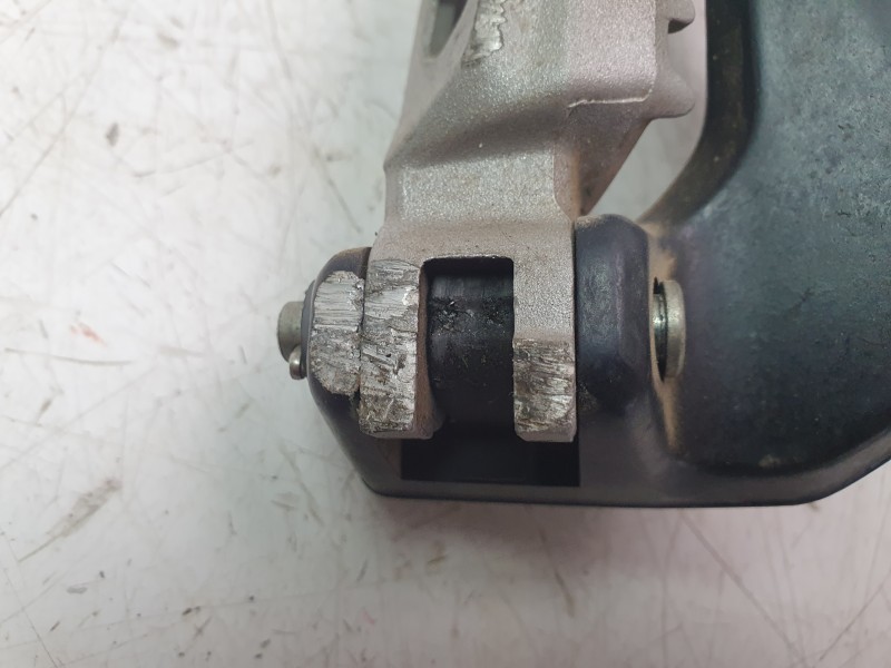 Recambio de estribera derecha para ducati multistrada v2 referencia OEM IAM 82413131BB  