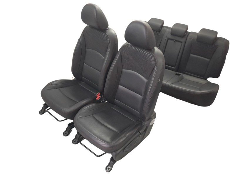 Recambio de juego asientos completo para ssangyong xlv suv e-xgi 160 referencia OEM IAM 1303208CCX  