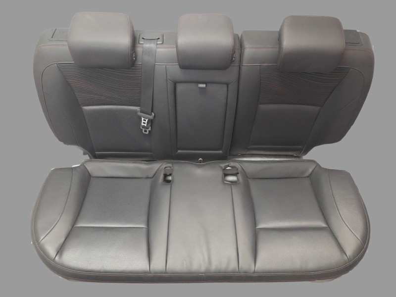 Recambio de juego asientos completo para ssangyong xlv suv e-xgi 160 referencia OEM IAM 1303208CCX  