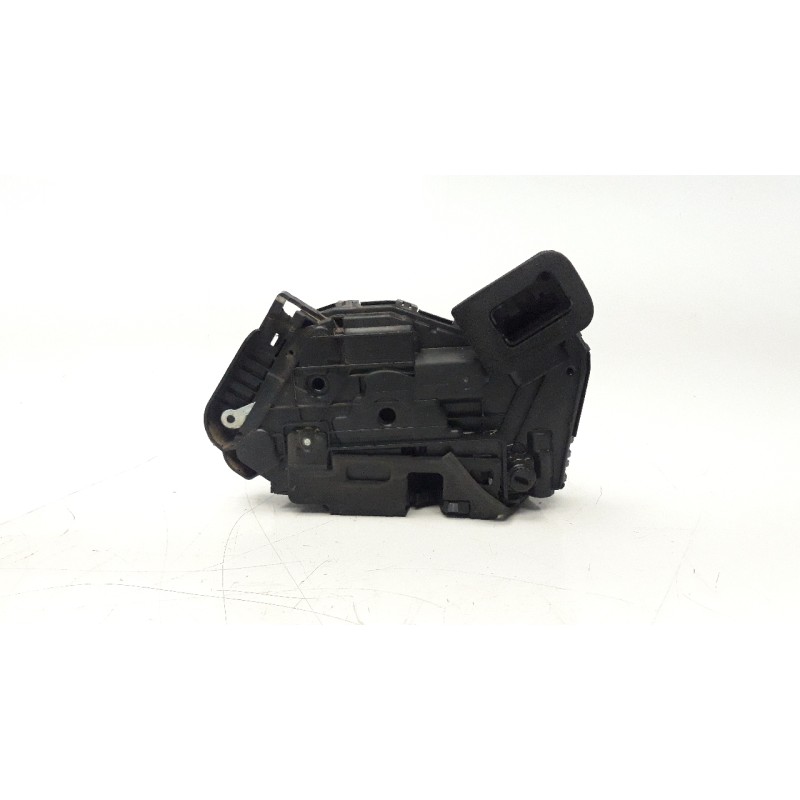 Recambio de cerradura puerta trasera derecha para volkswagen golf vii lim. (bq1) 1.6 tdi referencia OEM IAM 5TA839016L  