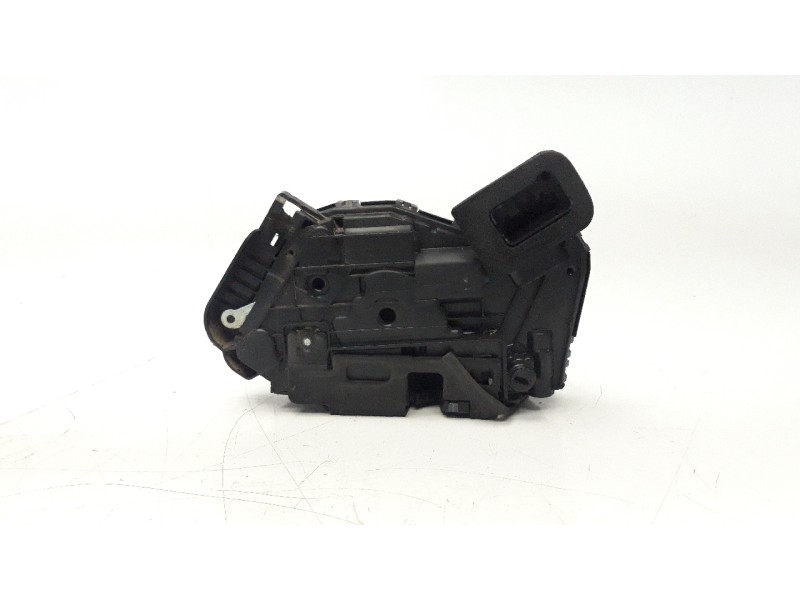 Recambio de cerradura puerta trasera derecha para volkswagen golf vii lim. (bq1) 1.6 tdi referencia OEM IAM 5TA839016L  
