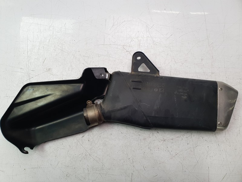 Recambio de silenciador trasero para ducati multistrada v2 referencia OEM IAM 57315312A  