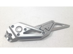 Recambio de estribo lateral para honda x-adv referencia OEM IAM 50712MKHD00ZB  