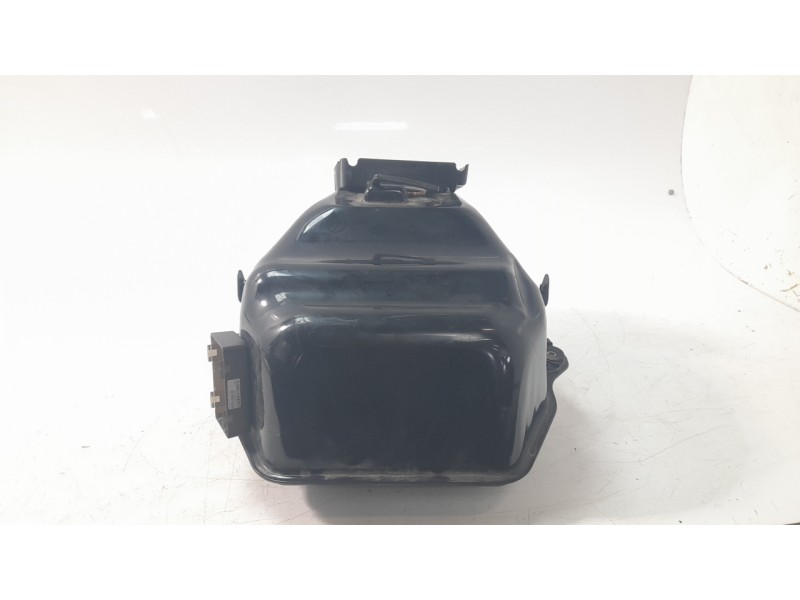 Recambio de deposito combustible para honda x-adv referencia OEM IAM 17500MKHD20  