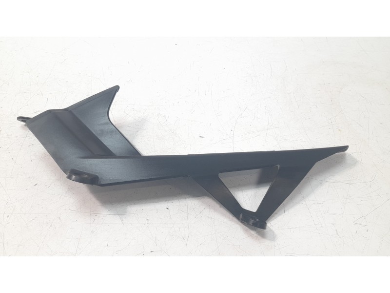 Recambio de moldura para ducati multistrada v2 referencia OEM IAM 44610311B  