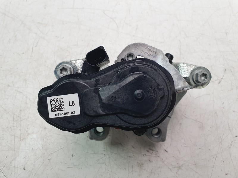 Recambio de pinza freno trasera izquierda para mini countryman d countryman d referencia OEM IAM 689106502  